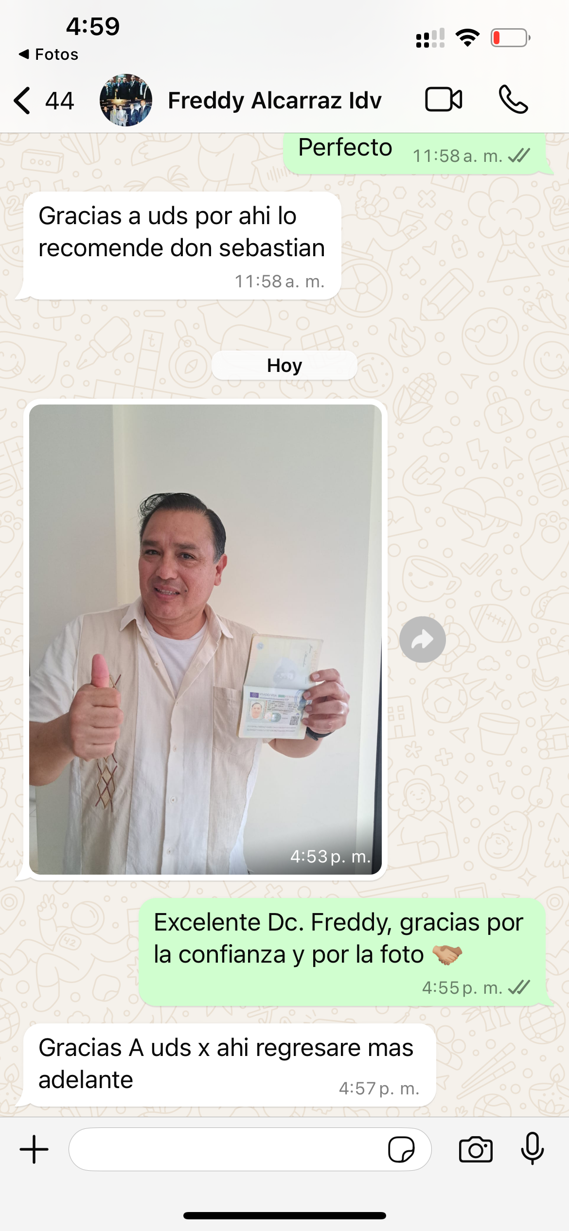 Chat de agradecimiento de cliente con visa aprobada