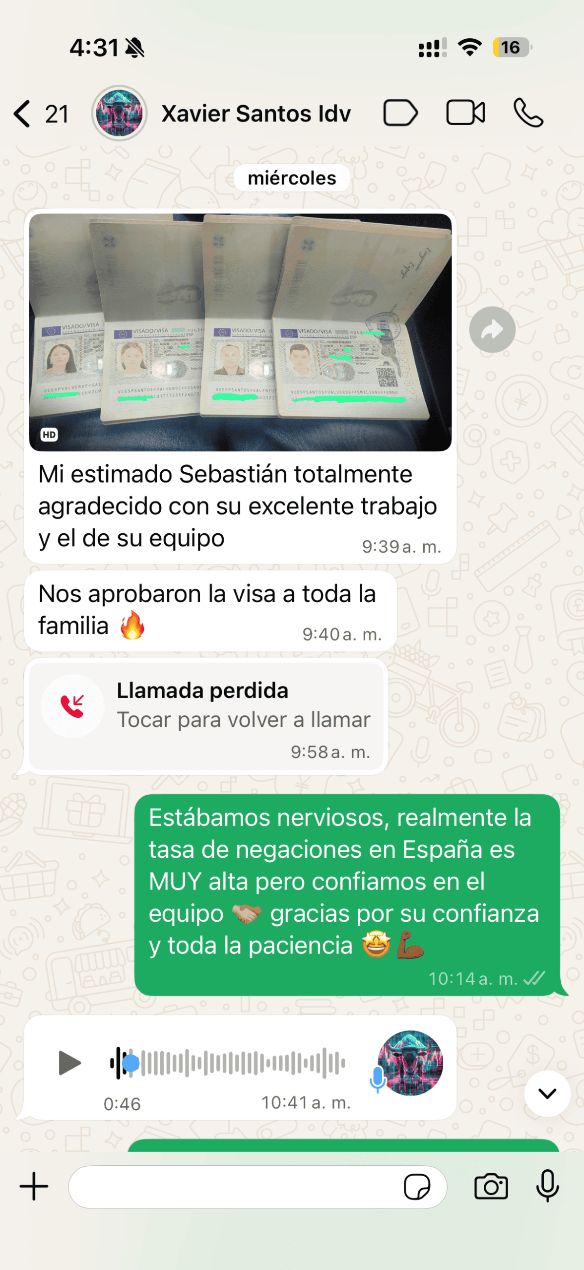 Chat de agradecimiento de cliente con visa aprobada