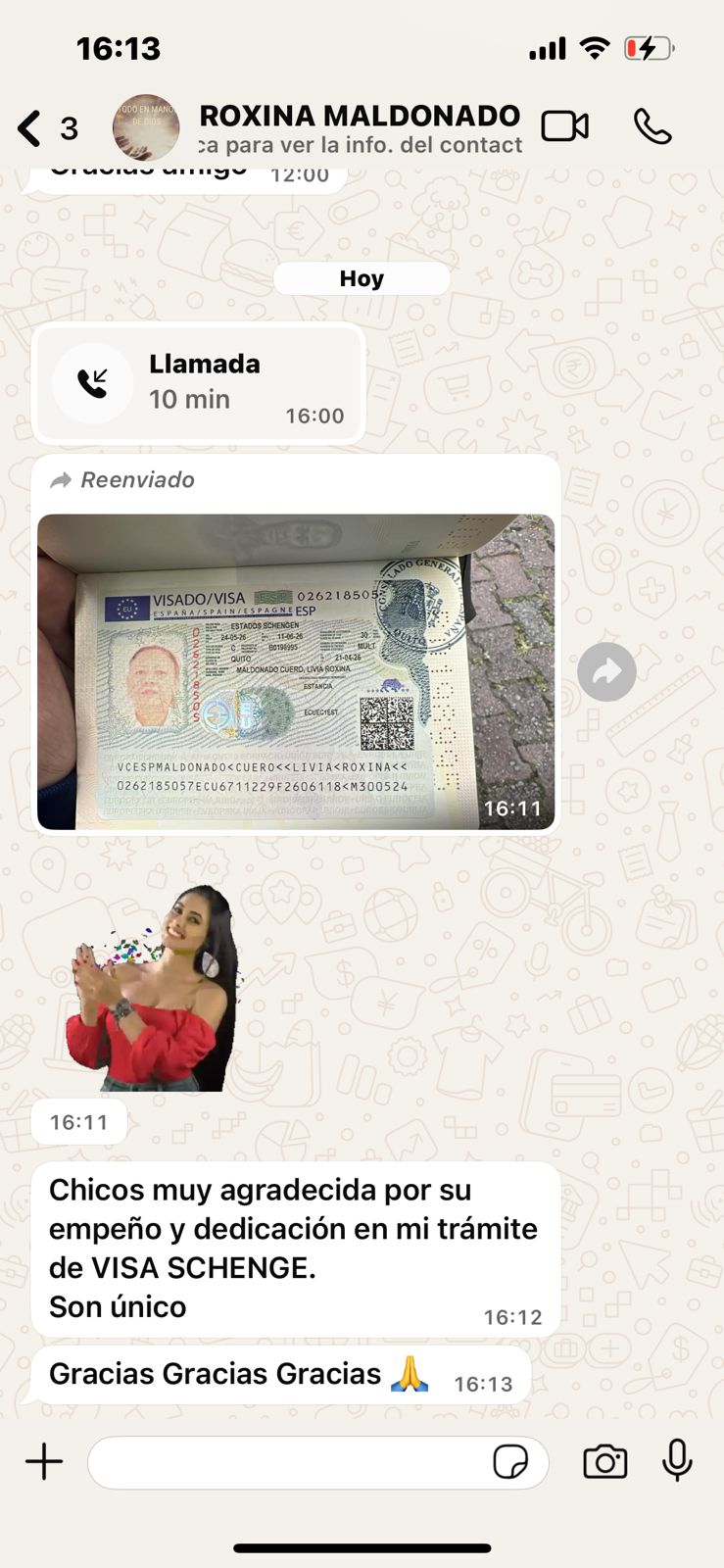 Chat de agradecimiento de cliente con visa aprobada
